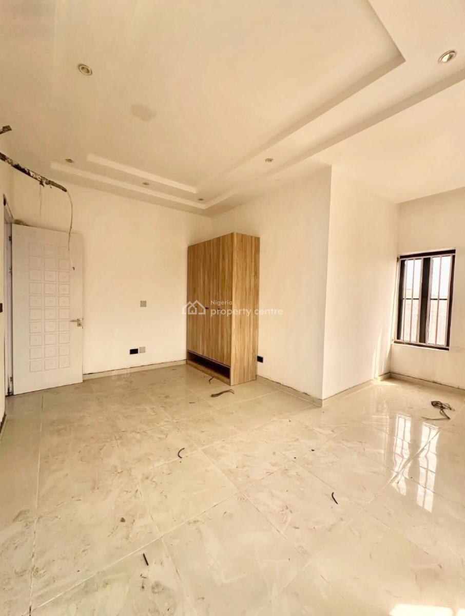 Newly Built Serviced 3 Bedroom Apartment, Lekki Phase 1, Lekki, Lagos, Flat / Apartment for Rent