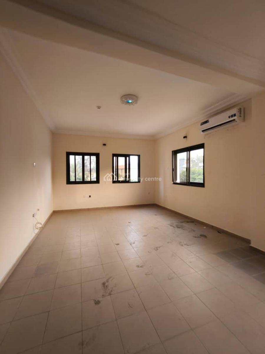 Luxury and Spacious 3 Bedroom with a Spacious Bq, Swimming Pool and Gy, Lekki Phase 1, Lekki, Lagos, House for Rent