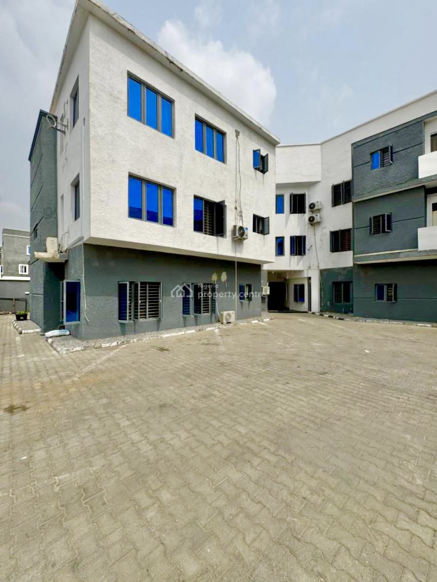 Well Built Serviced 2 Bedroom Apartment, Lekki Phase 1, Lekki, Lagos, Flat / Apartment for Rent