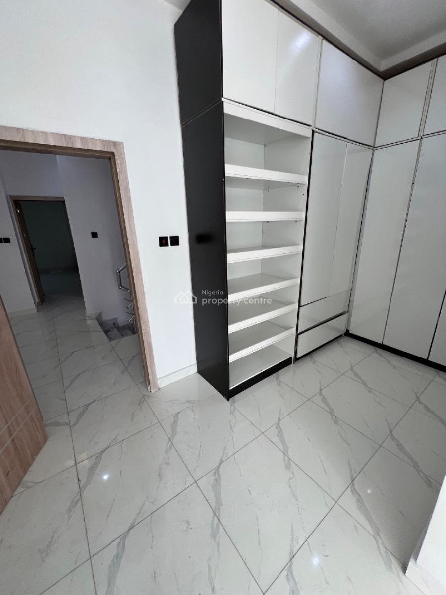 Brand New 5-bedroom Duplex with Bq & 2 Extra Rooms in a Non-flood Area, Ologolo, Lekki, Lagos, House for Rent