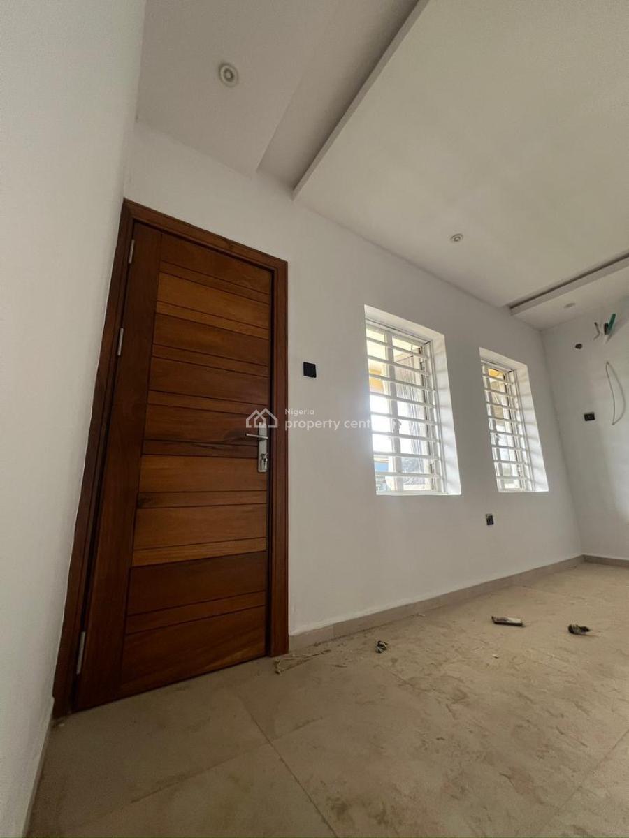 Lovely 4-bedroom Terraced Duplex (private Gate), Akowonjo, Alimosho, Lagos, Terraced Duplex for Sale