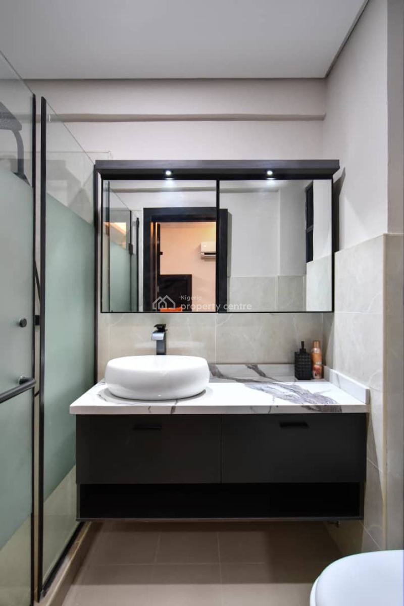 Cozy 3 Bedroom Maisonette, Apple Line Estate, By Pinnock, Close Proximity to Ebeano Supermarket, Osapa, Lekki, Lagos, Flat / Apartment Short Let