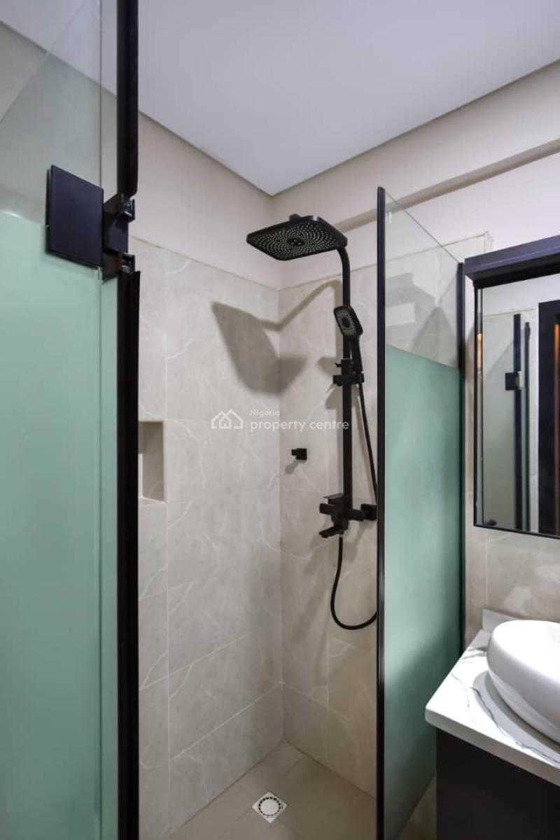 Cozy 3 Bedroom Maisonette, Apple Line Estate, By Pinnock, Close Proximity to Ebeano Supermarket, Osapa, Lekki, Lagos, Flat / Apartment Short Let