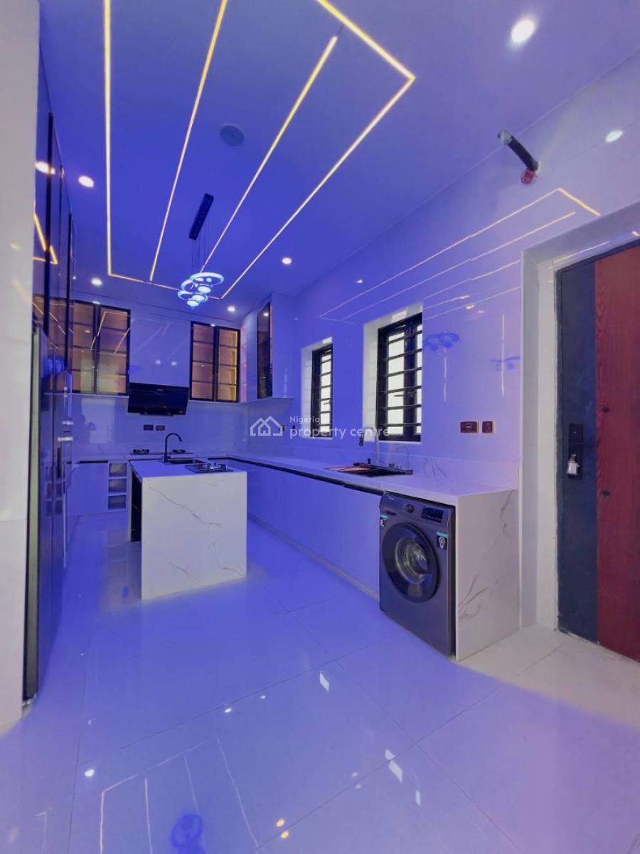 5 Bedroom Fully Detached Duplex +bq with Pool, Chevron Tollgate, Lekki, Lagos, Detached Duplex for Sale