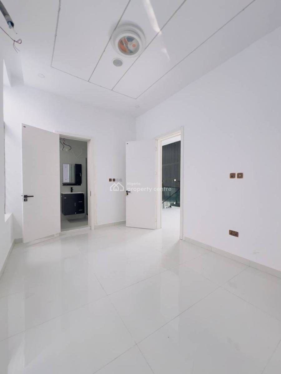 5 Bedroom Fully Detached Duplex +bq with Pool, Chevron Tollgate, Lekki, Lagos, Detached Duplex for Sale