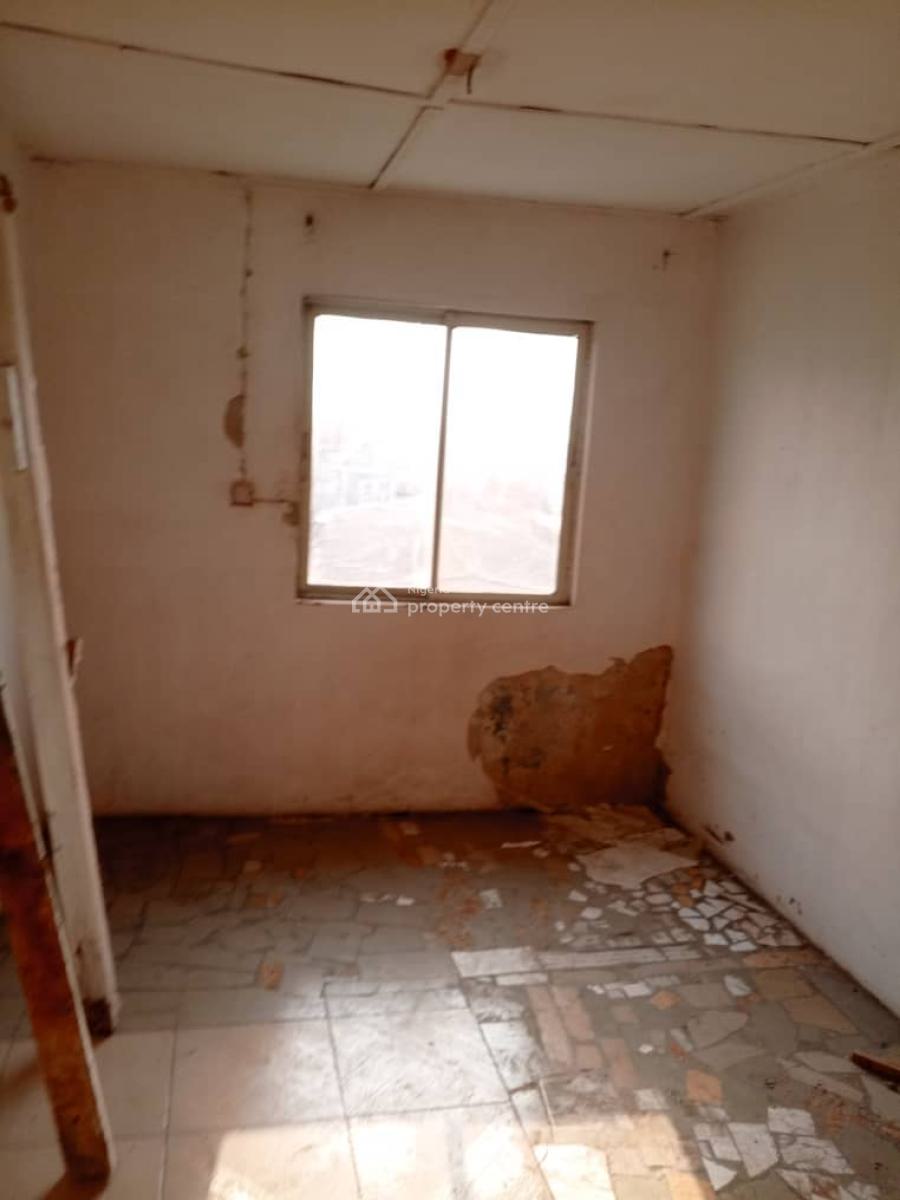 Decent Lovely Mini Flat, Yaba, Lagos, Mini Flat (room and Parlour) for Rent