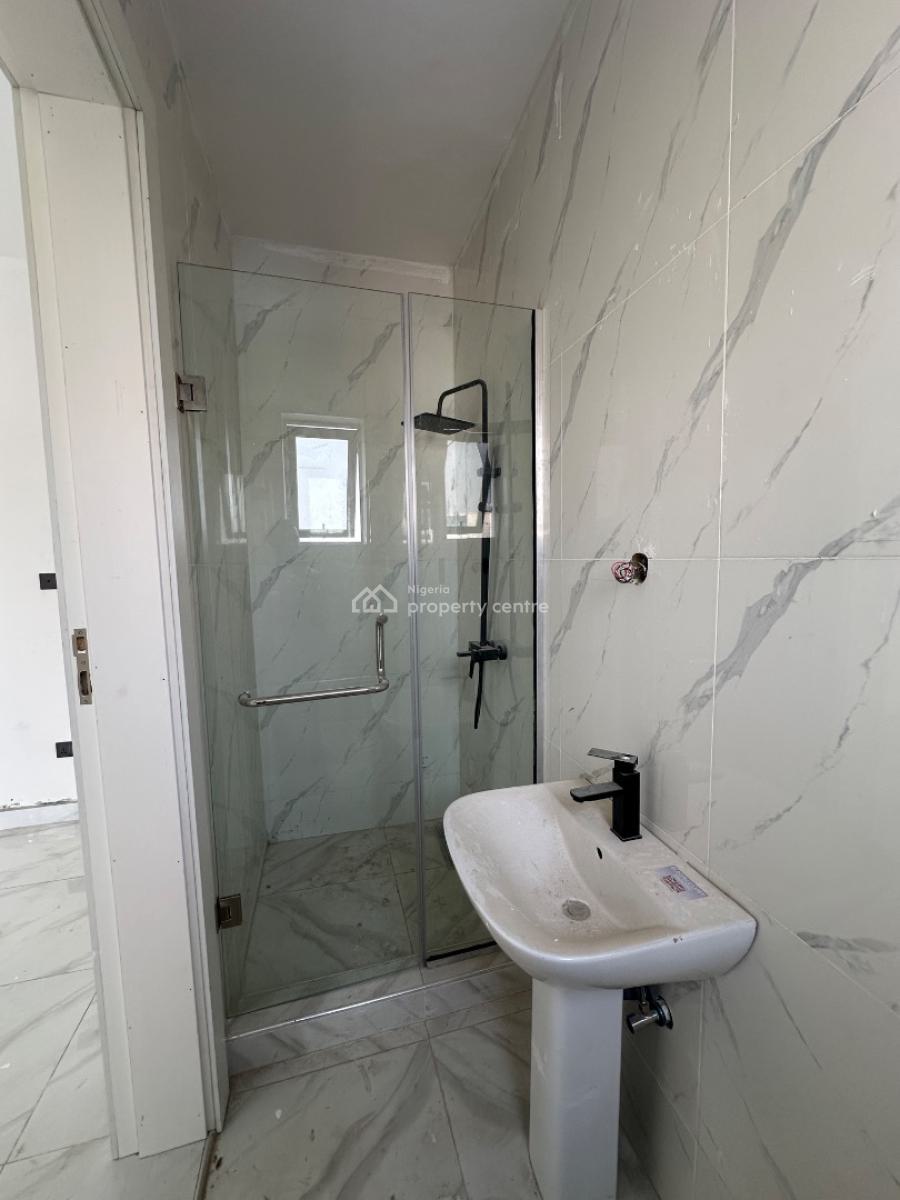 3 Bedroom Apartment with Bq, Lekki Right, Lekki Phase 1, Lekki, Lagos, Flat / Apartment for Sale