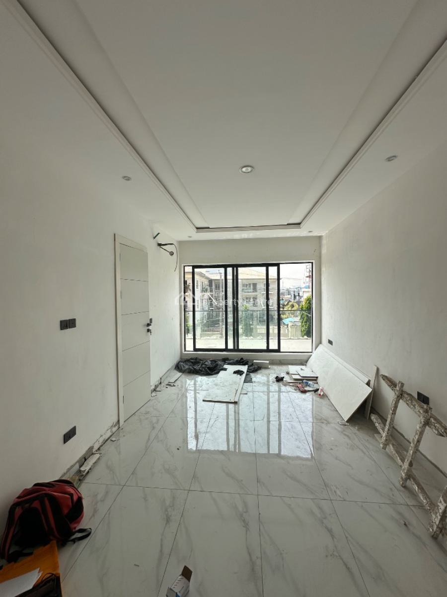 3 Bedroom Apartment with Bq, Lekki Right, Lekki Phase 1, Lekki, Lagos, Flat / Apartment for Sale