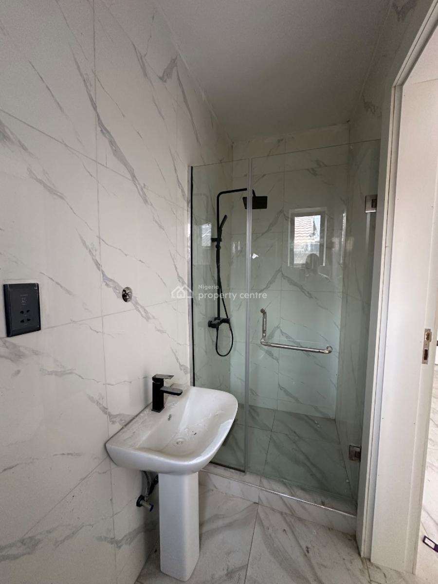 2 Bedroom Apartment, Lekki Right, Lekki Phase 1, Lekki, Lagos, Flat / Apartment for Sale