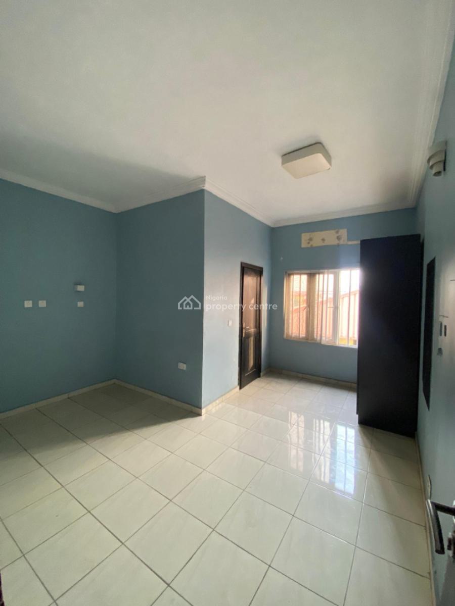 Well Maintained 4 Bedroom Terrace Duplex with Bq, Osapa, Lekki, Lagos, Terraced Duplex for Rent