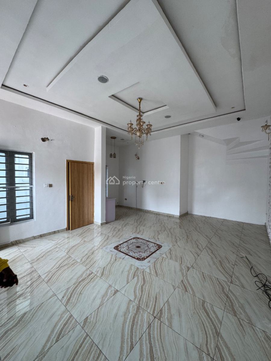 Self Contain Studio, Oral Estate, Lekki Expressway, Lekki, Lagos, Self Contain (single Rooms) for Rent