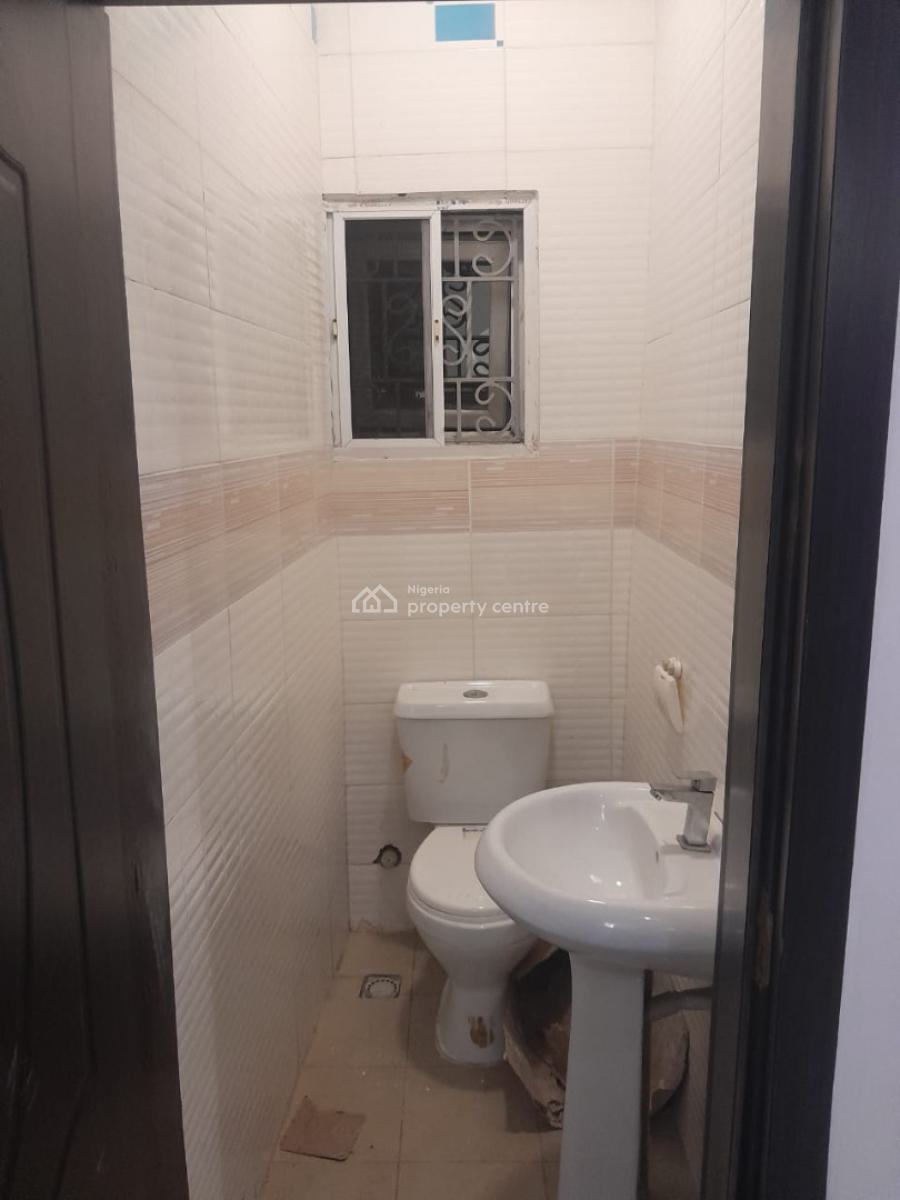 3 Bedroom Flat All Rooms Ensuite in a Secure Estate, Osapa London, Lekki, Lagos, Flat / Apartment for Rent