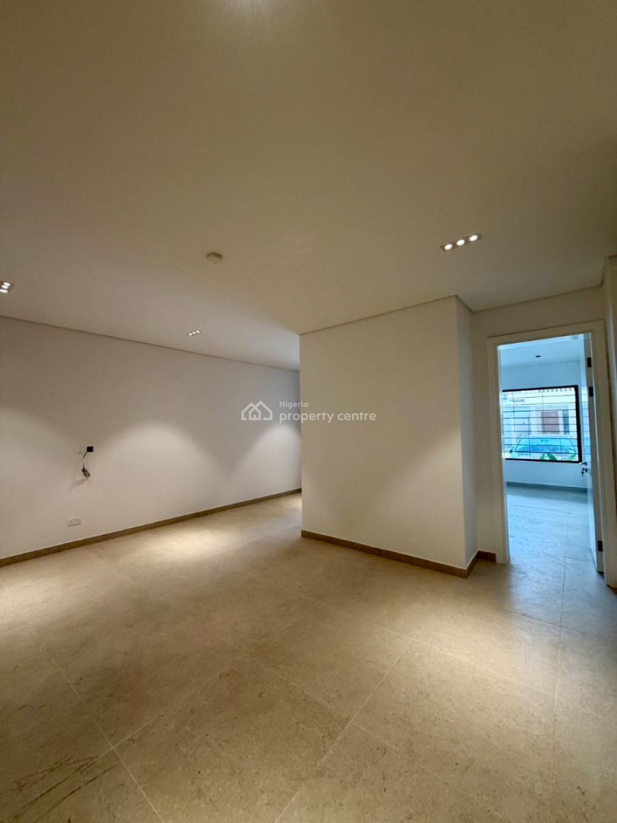 an Exceptional 5-bedroom Terrace with Elevator & Lifestyle Amenities, Banana Island, Ikoyi, Lagos, Terraced Duplex for Rent
