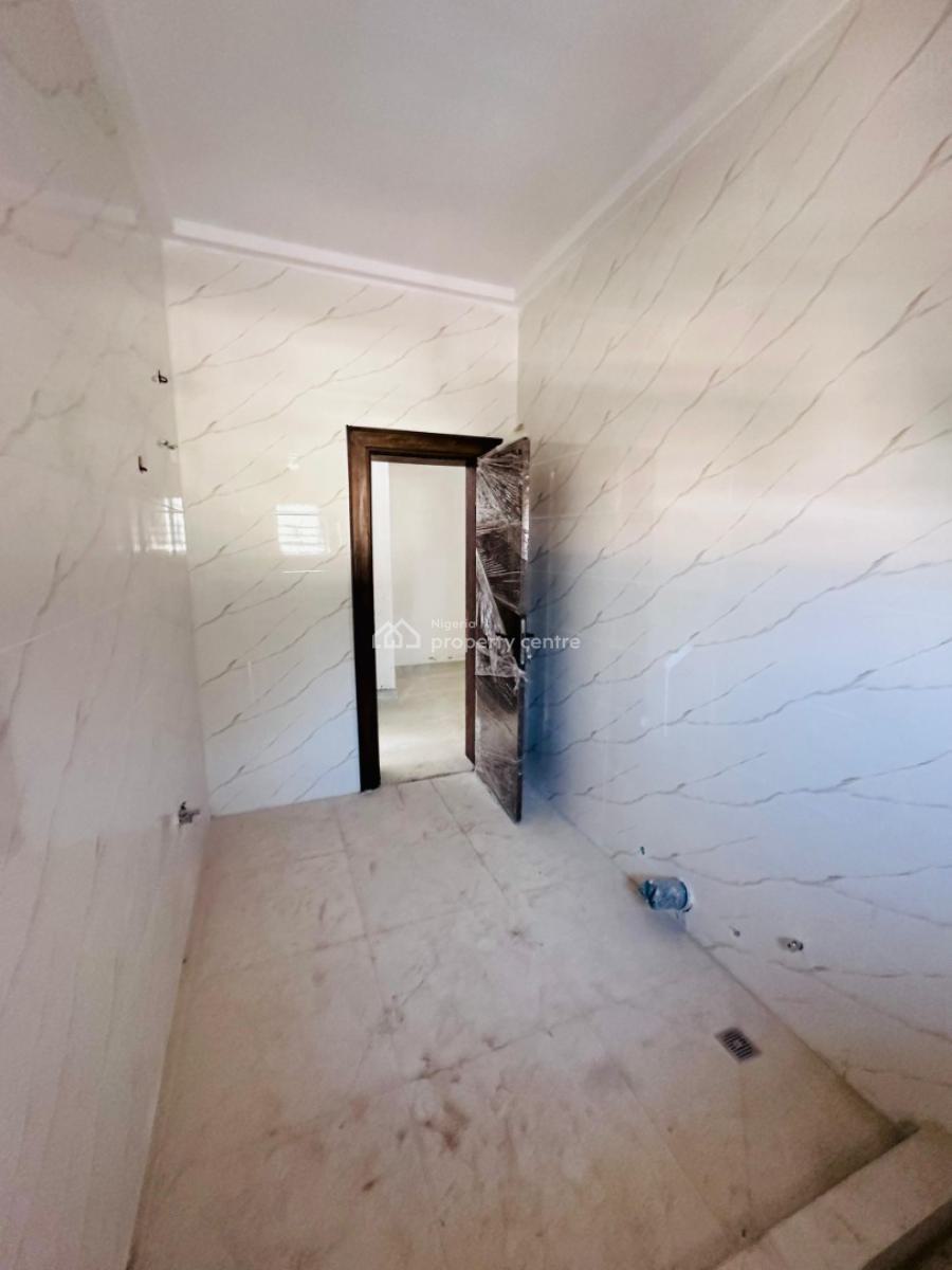 Exclusive 4-bedroom Terraced Duplex with Bq, Durumi, Abuja, Terraced Duplex for Sale