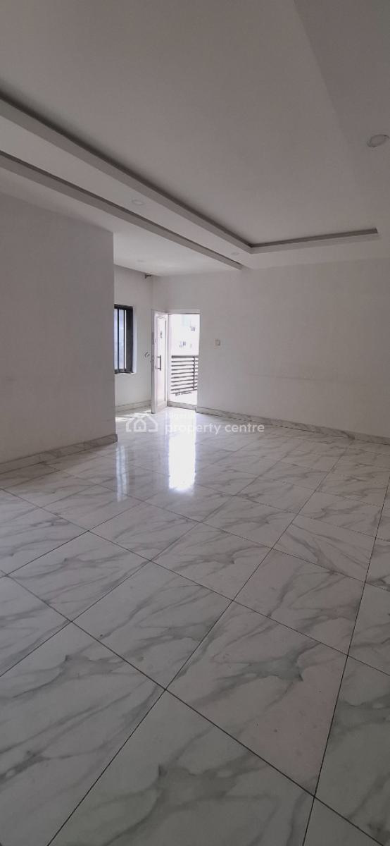 Standard Two Bedroom Apartment, Guzape District, Abuja, Flat / Apartment for Rent