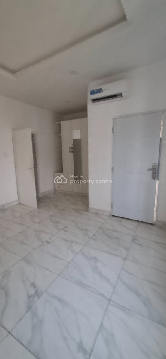 Standard Two Bedroom Apartment, Guzape District, Abuja, Flat / Apartment for Rent