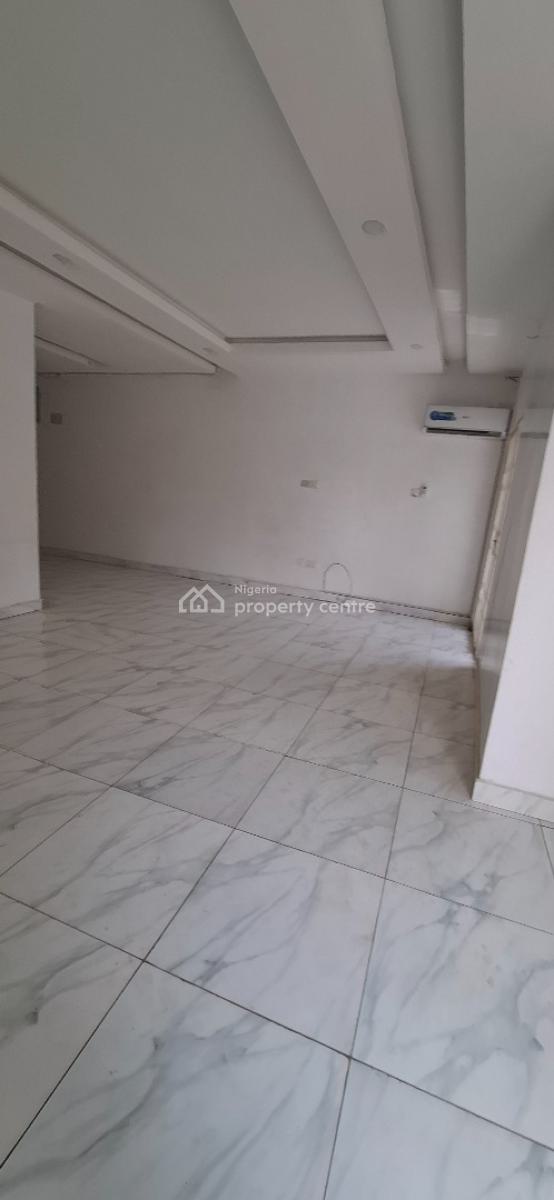 Standard Two Bedroom Apartment, Guzape District, Abuja, Flat / Apartment for Rent