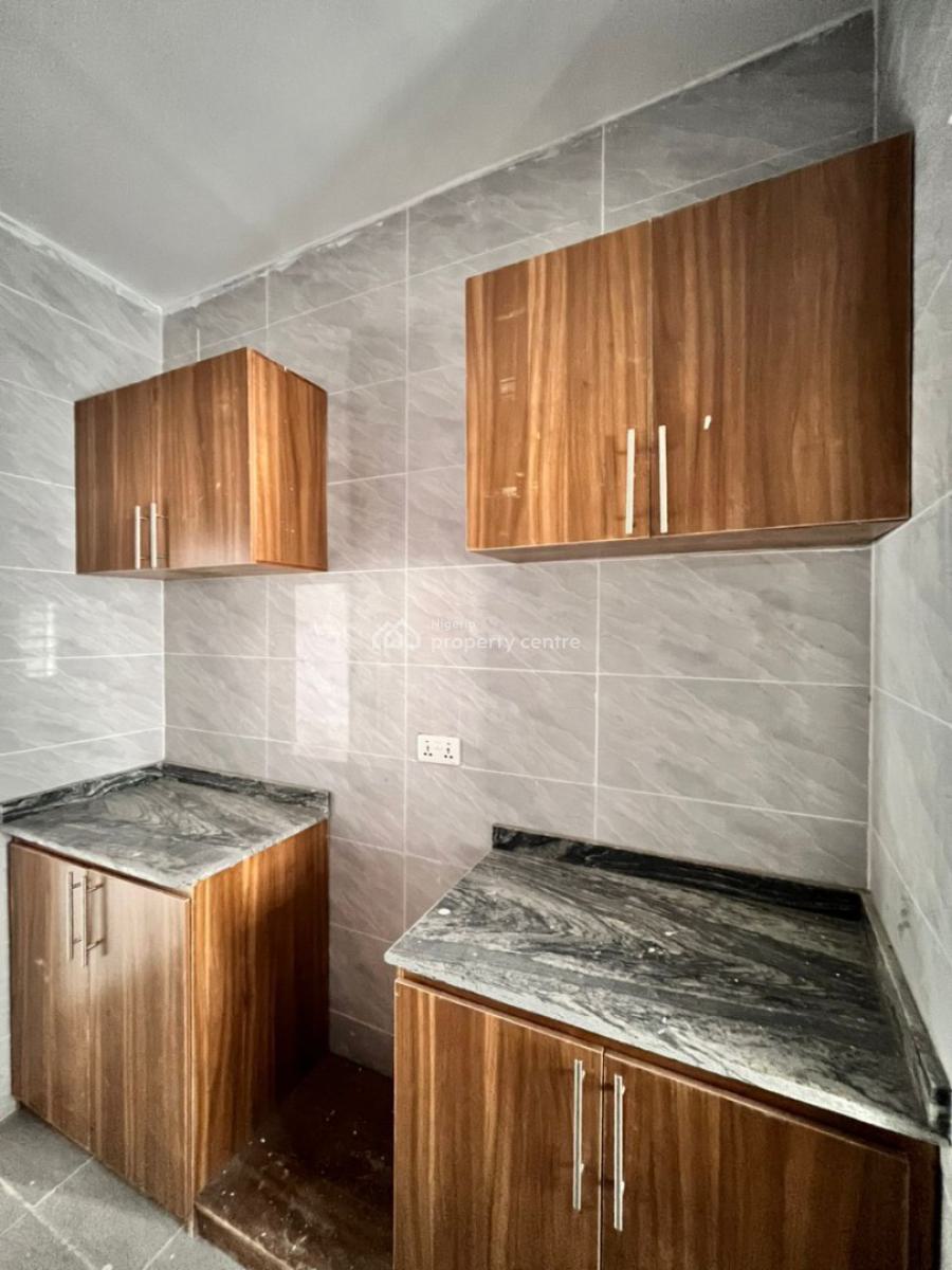 Newly Built 2 Bedroom Flat, Thomas Estate, Ajah, Lagos, Flat / Apartment for Rent