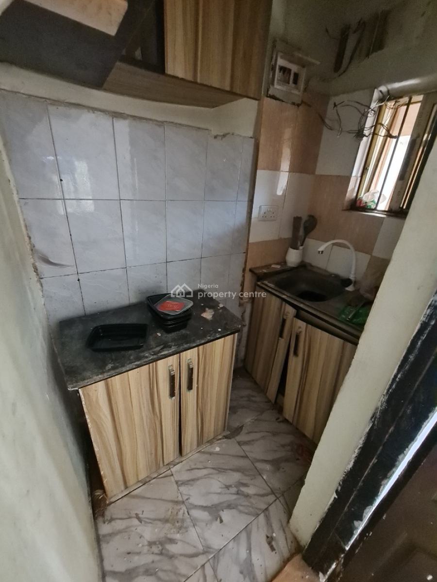 Beautiful One Room Selfcontain with Kitchen at Lekki Phase 1 for N1.8m, Lekki, Lekki Phase 1, Lekki, Lagos, Self Contain (single Rooms) for Rent
