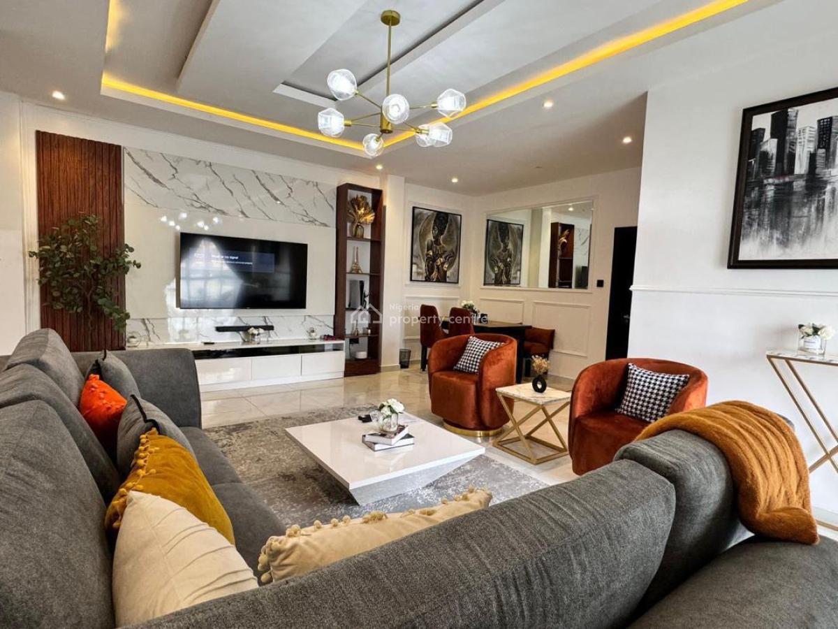 Luxurious 2 Bedroom Apartment, Freedom Way, Lekki Phase 1, Lekki, Lagos, Flat / Apartment for Rent