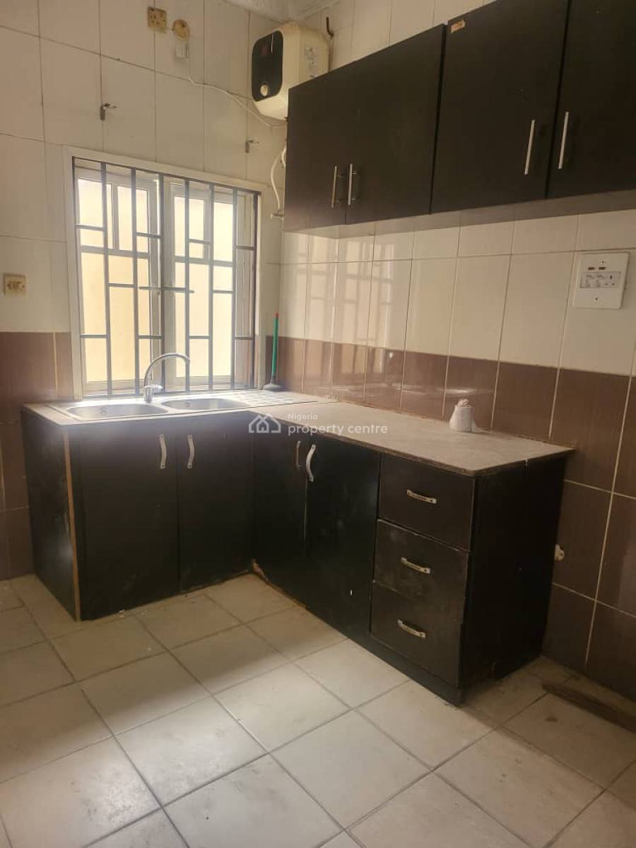 2 Bedroom Self Compound Available, Omole Phase 2, Ikeja, Lagos, Detached Bungalow for Rent