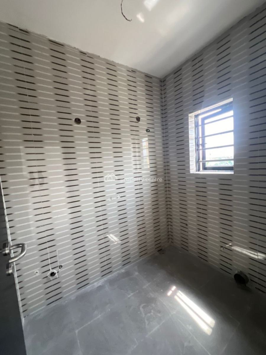 Three Bedroom Apartments, Ilaje, Ajah, Lagos, Flat / Apartment for Rent