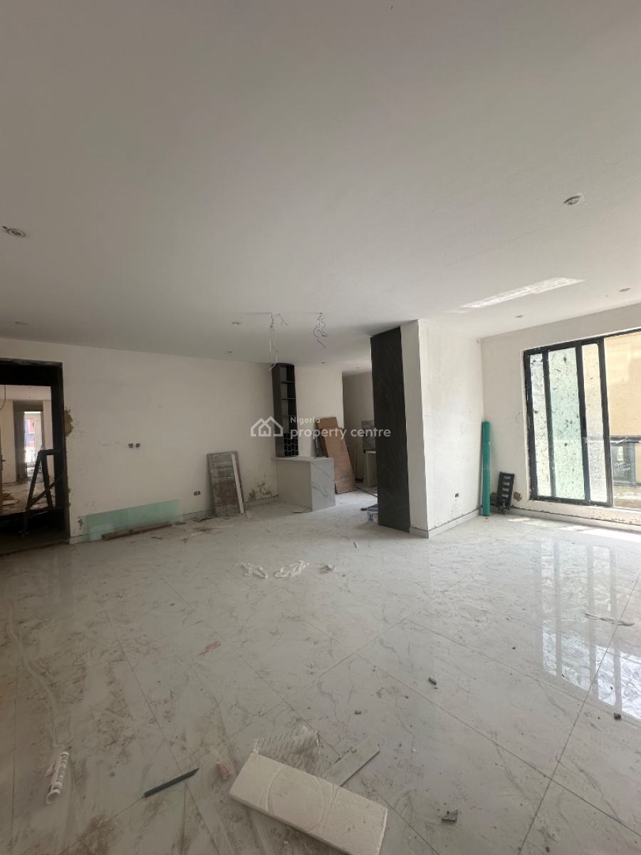 Spacious Solid Fully Serviced 3bedroom Apartment with Bq, Freedom Way, Most Sought After Neighborhood in Ikate Lekki, Ikate, Lekki, Lagos, Block of Flats for Sale