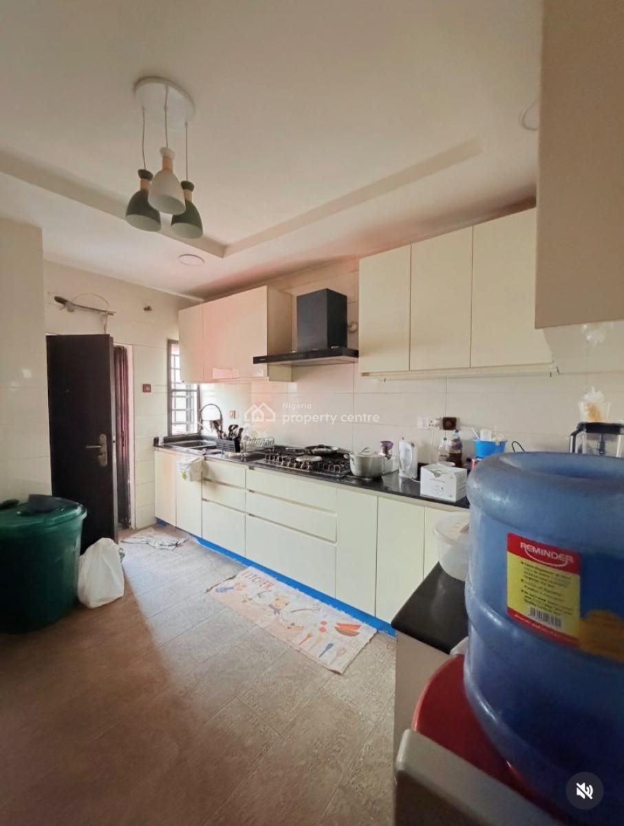 Solid 4 Bedroom Terrace Duplex with Bq, Surulere, Lagos, Terraced Duplex for Sale