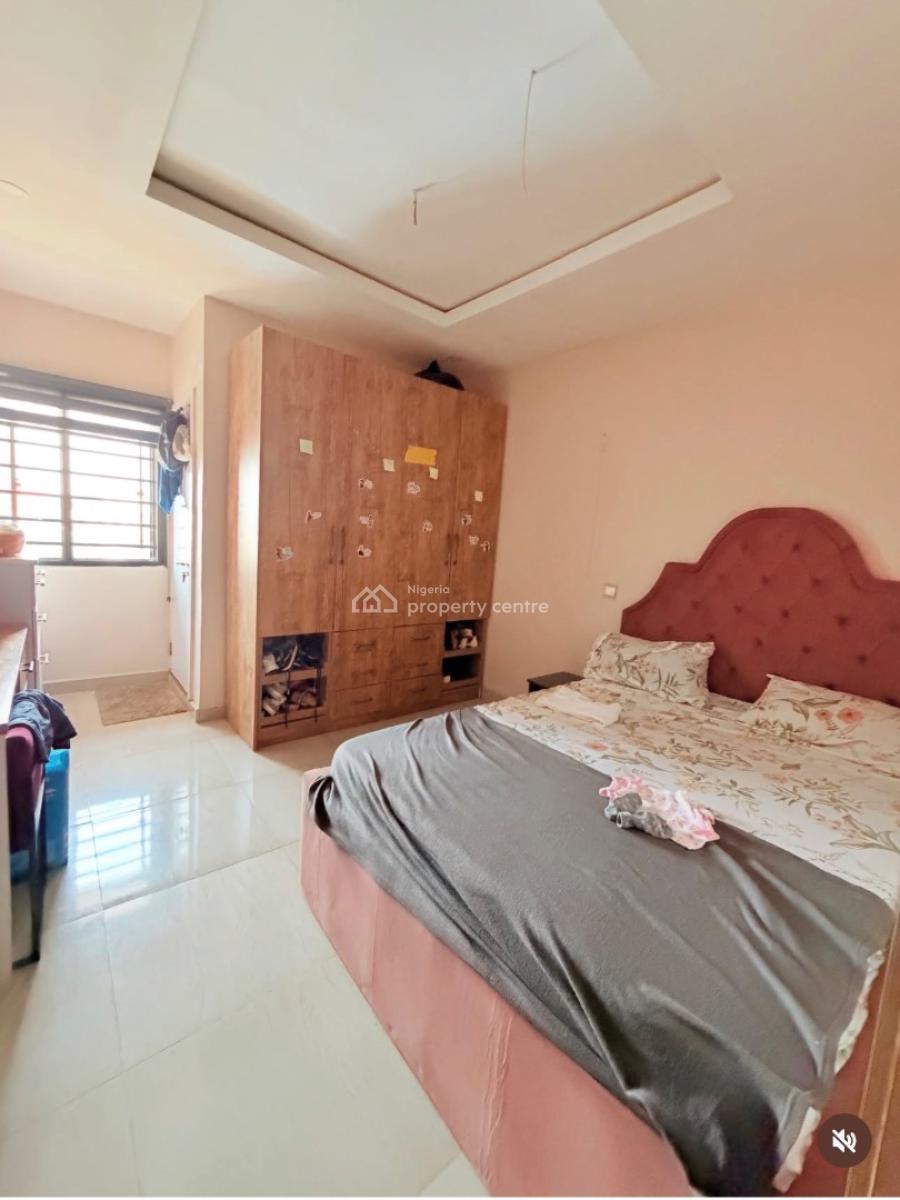Solid 4 Bedroom Terrace Duplex with Bq, Surulere, Lagos, Terraced Duplex for Sale
