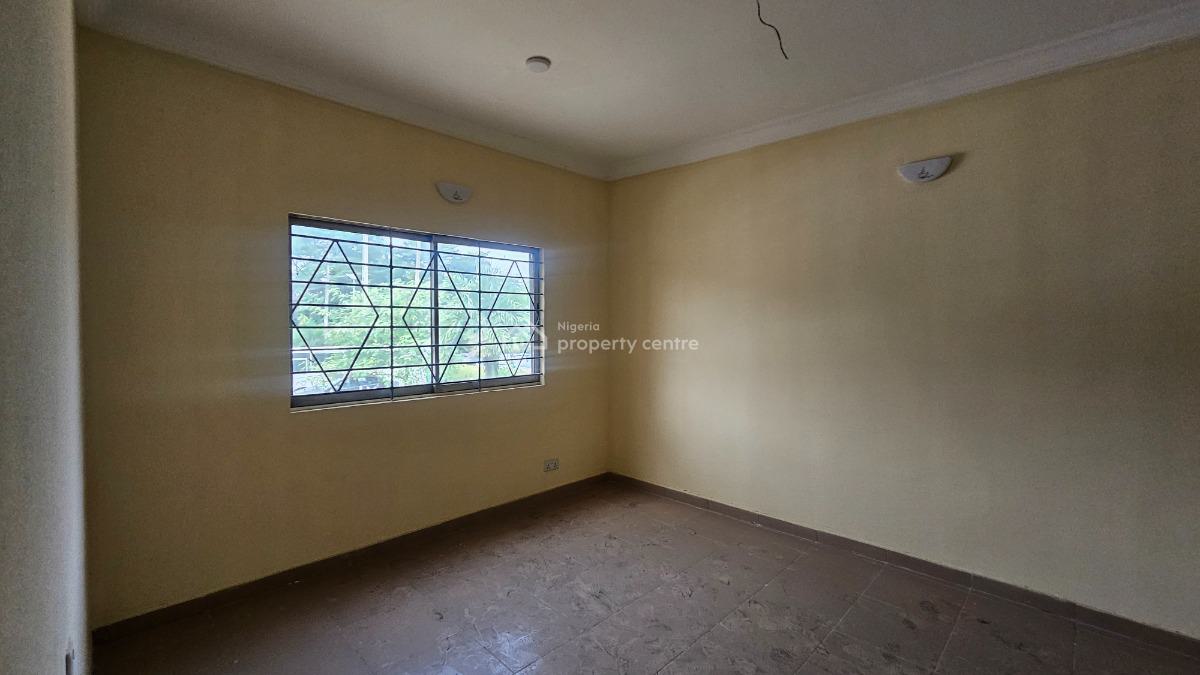 Amazing and Spacious 4 Bedroom Office Space, Cmd Road, Gra Phase 2, Magodo, Lagos, Office Space for Rent