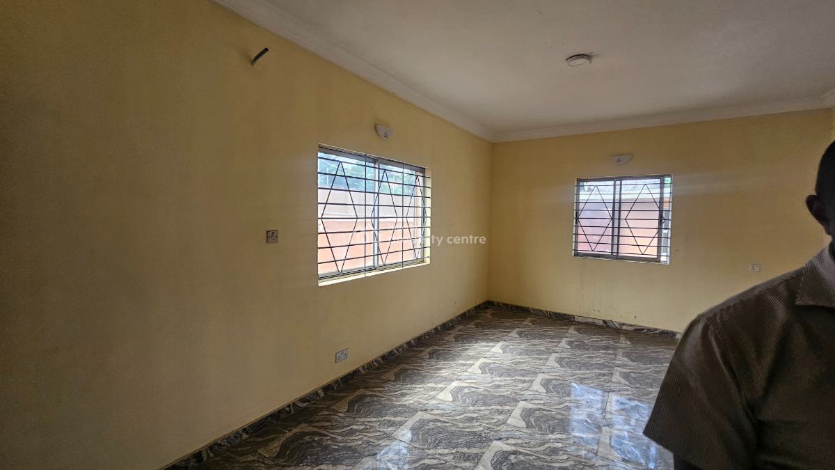 Amazing and Spacious 4 Bedroom Office Space, Cmd Road, Gra Phase 2, Magodo, Lagos, Office Space for Rent