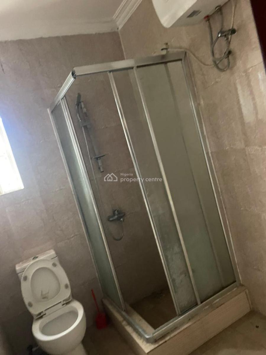 Well Renovated 4 Bedroom Detached, Fountain Springs Estate, Monastery Road, Sangotedo, Ajah, Lagos, Detached Duplex for Rent