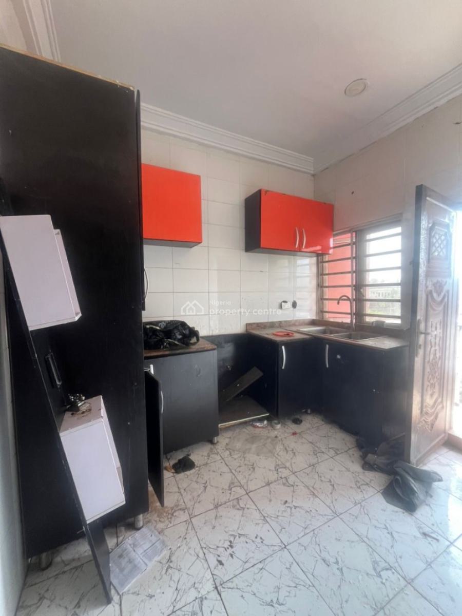 Super Affordable 2 Bed Room Apartment, Okun-ajah, Okun-ajah, Ajah, Lagos, Flat / Apartment for Rent