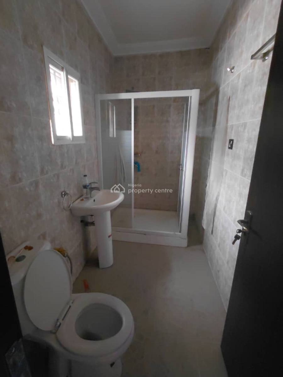 Distress 4bedroom Semi Detached Duplex, Ikota, Lekki, Lagos, Semi-detached Duplex for Sale