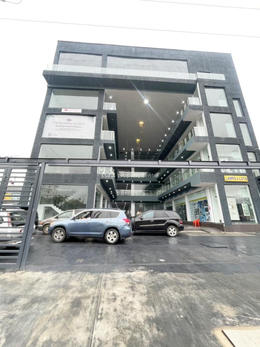 75sqm of Shop Space, Lekki, Lagos, Shop for Rent