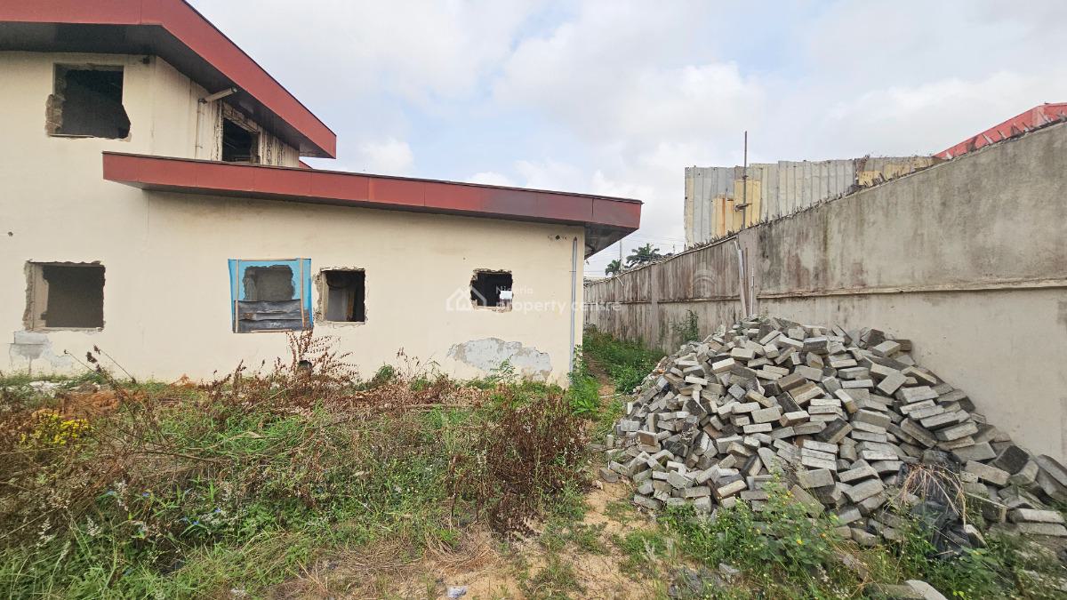 Fully Fenced, Dry and Regular Shaped Land Measuring 2013sqm, Ikeja Gra, Ikeja, Lagos, Mixed-use Land for Sale