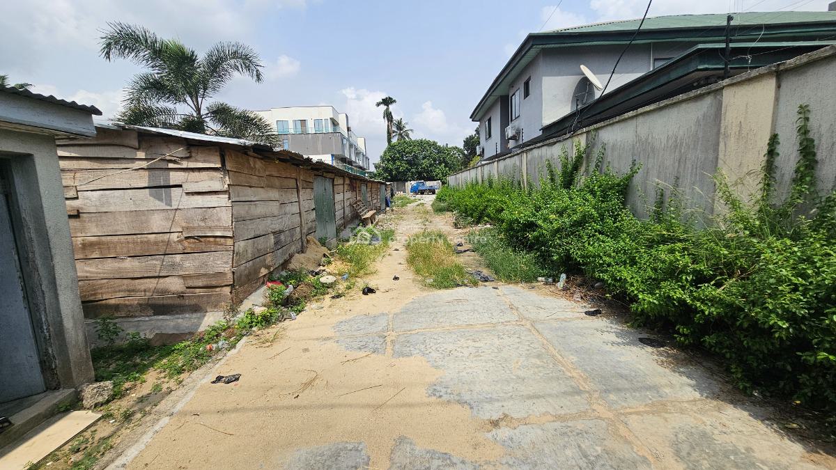 Fully Fenced, Dry, Firm and Regular Shaped 1,121sqm Land, Ikeja Gra, Ikeja, Lagos, Commercial Land for Sale