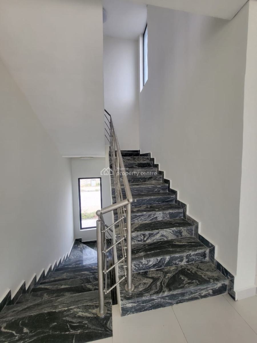 Oceanview Finished & Partly Furnished 5 Bedroom Detached House + Bq, Maiyegun Beach Estate, Coastal Road, Jakande, Lekki, Lagos, Detached Duplex for Rent