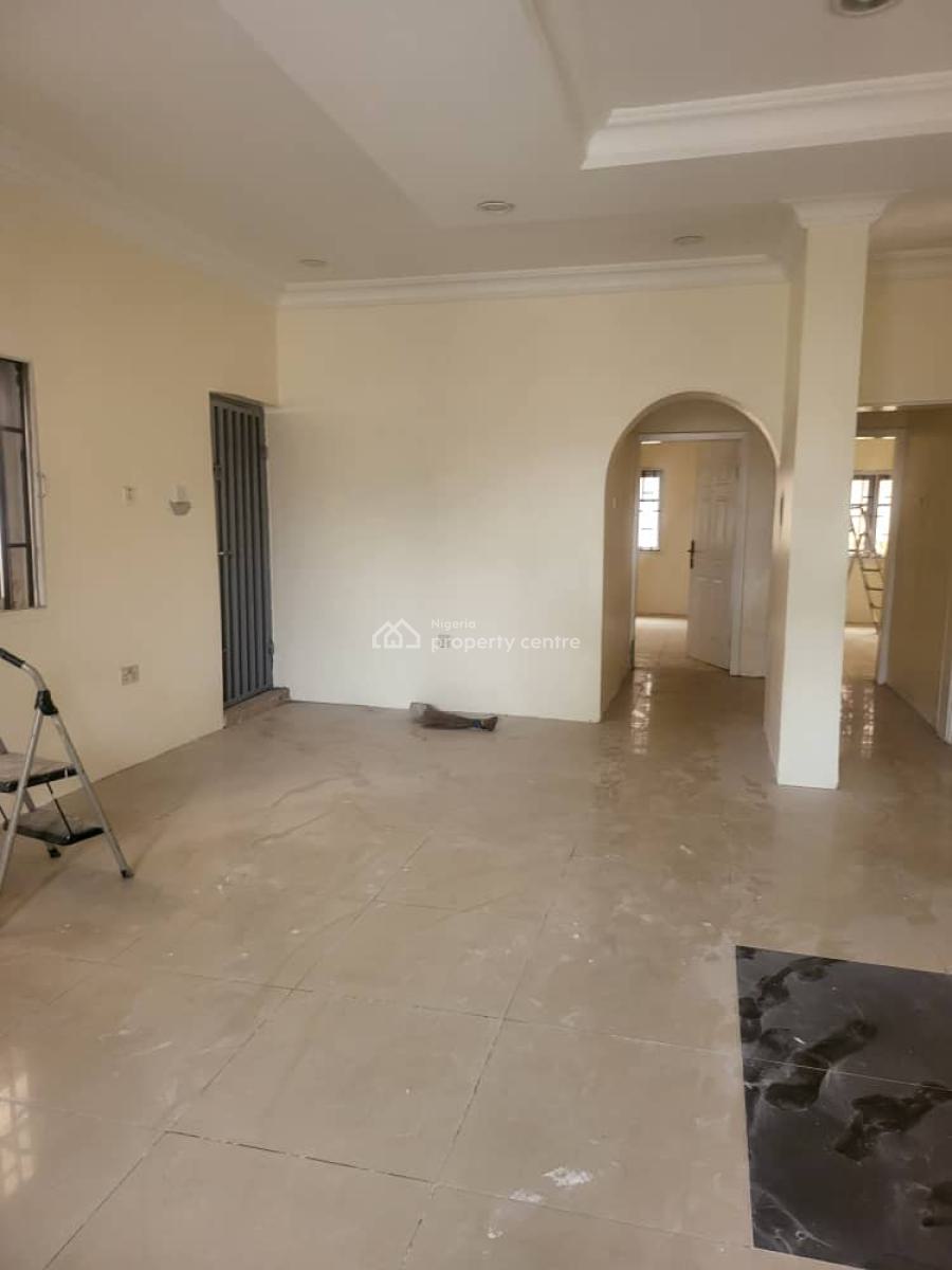 2 Bedroom Luxuury Apartment, Self Compound, Omole Phase 2, Ikeja, Lagos, Flat / Apartment for Rent