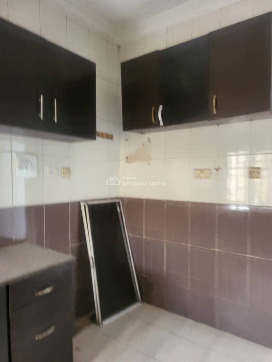 2 Bedroom Luxuury Apartment, Self Compound, Omole Phase 2, Ikeja, Lagos, Flat / Apartment for Rent