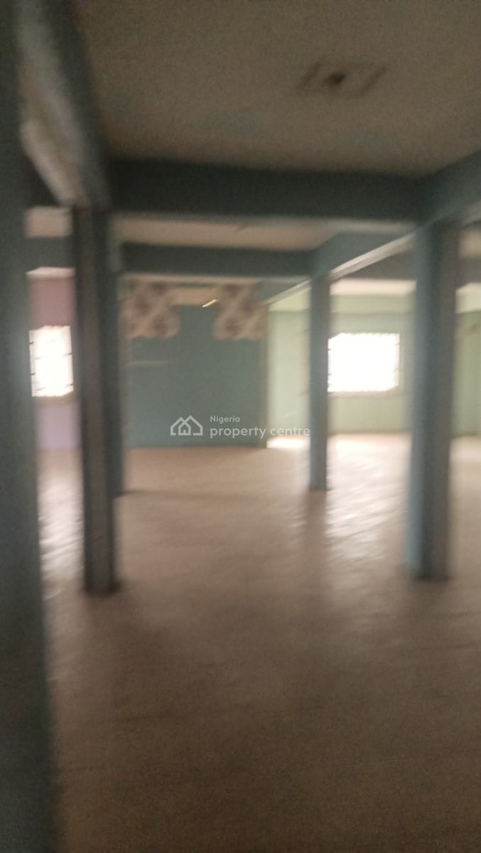 200 Sqms Office Space Upstairs, By Alagomeji Bus Stop, Alagomeji, Yaba, Lagos, Office Space for Rent