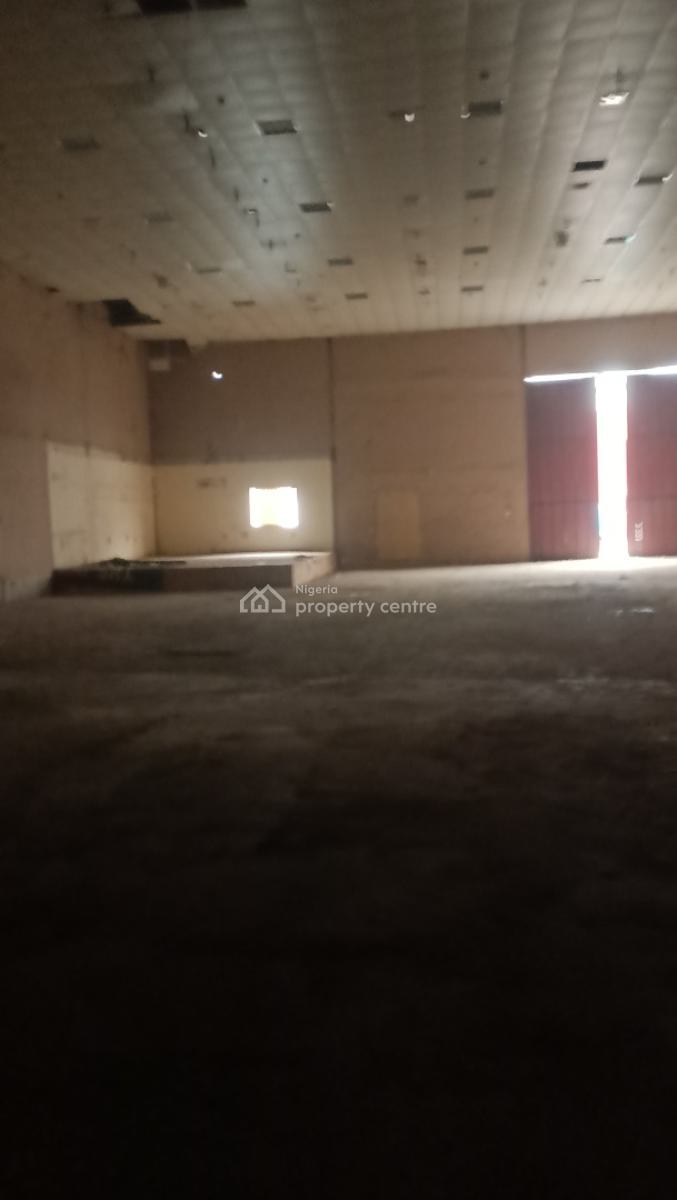 1000 Sqms Warehouse, Eric Moorev, Surulere, Lagos, Warehouse for Rent