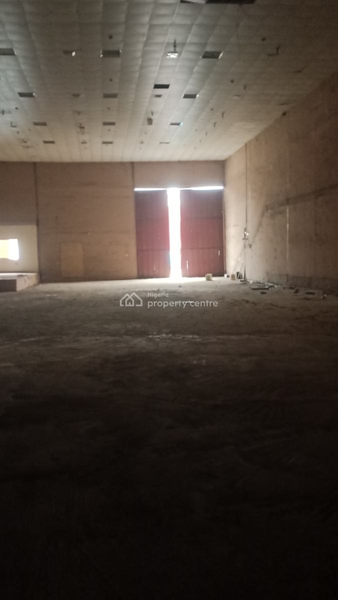 1000 Sqms Warehouse, Eric Moorev, Surulere, Lagos, Warehouse for Rent
