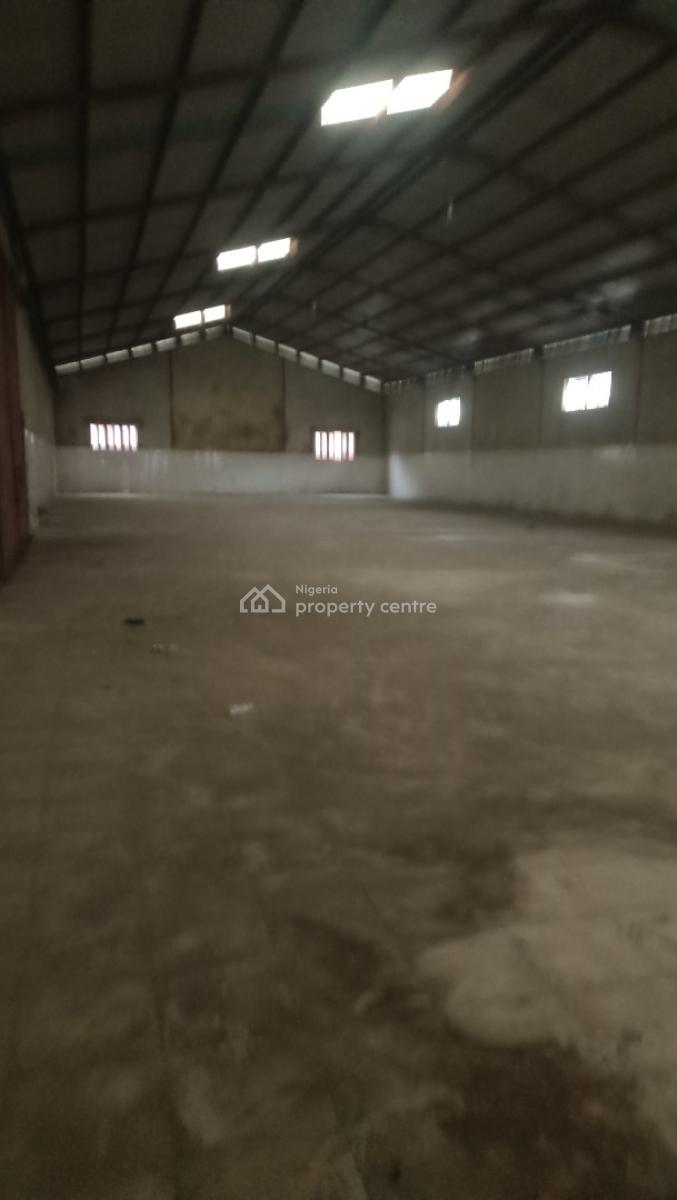 780 Sqms Warehouse, Eric Moore, Surulere, Lagos, Warehouse for Rent