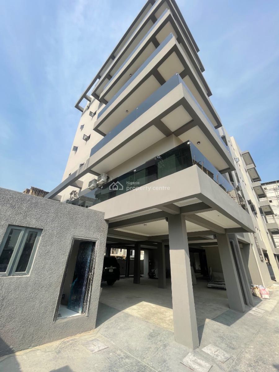 a Luxury Fully Serviced Room Bq with Gym and Swimming Pool, Close to Periwinkle Estate, Lekki Phase 1, Lekki, Lagos, Self Contain (single Rooms) for Rent