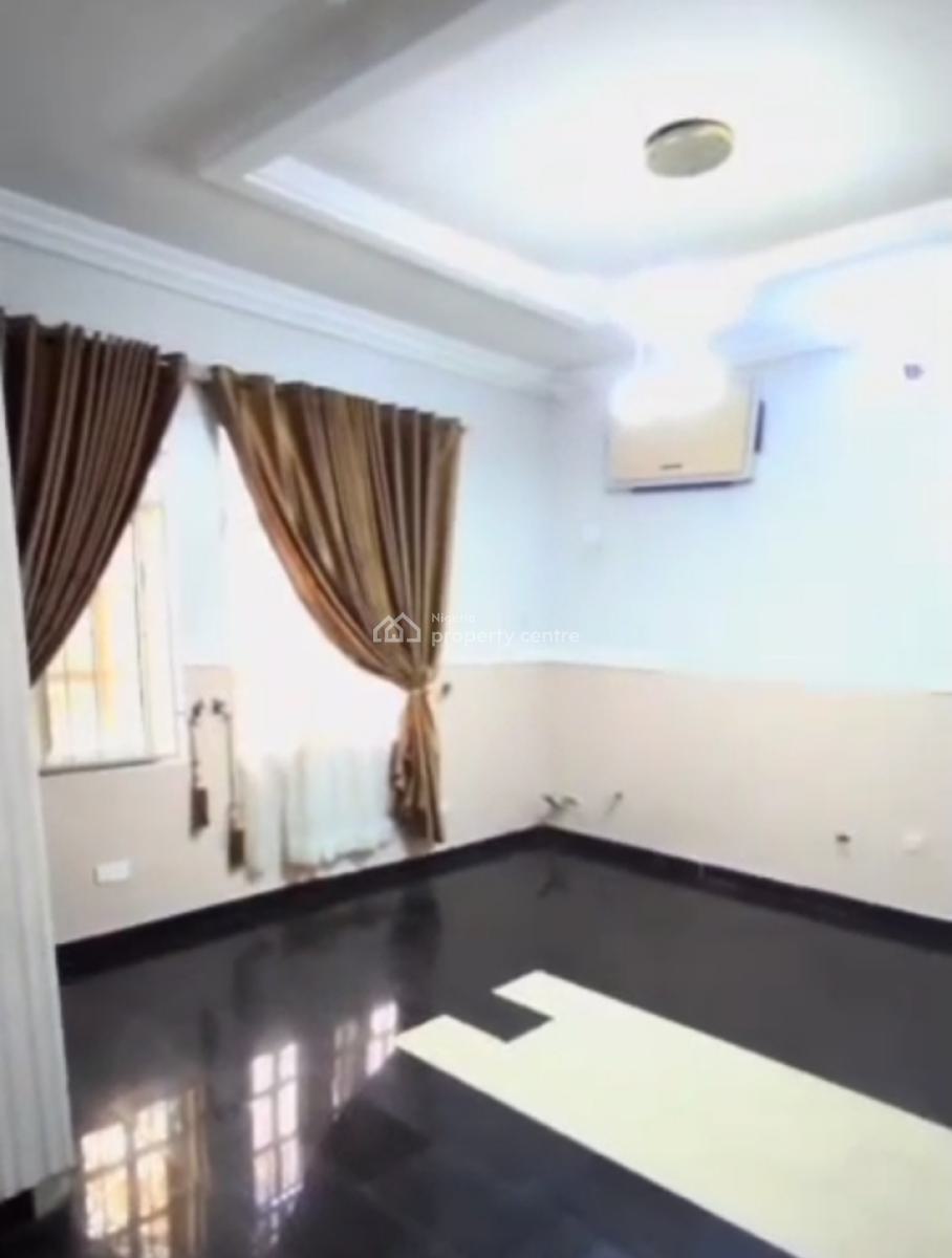 Partially Furnished and Serviced 2 Bedroom Flat with Swimming Pool, in Parkview Estate, Ikoyi., Parkview, Ikoyi, Lagos, Flat / Apartment for Rent