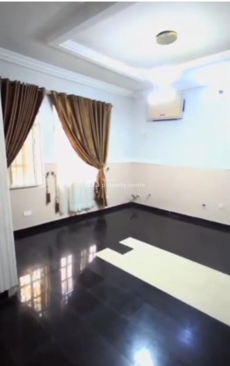 Partially Furnished and Serviced 2 Bedroom Flat with Swimming Pool, in Parkview Estate, Ikoyi., Parkview, Ikoyi, Lagos, Flat / Apartment for Rent