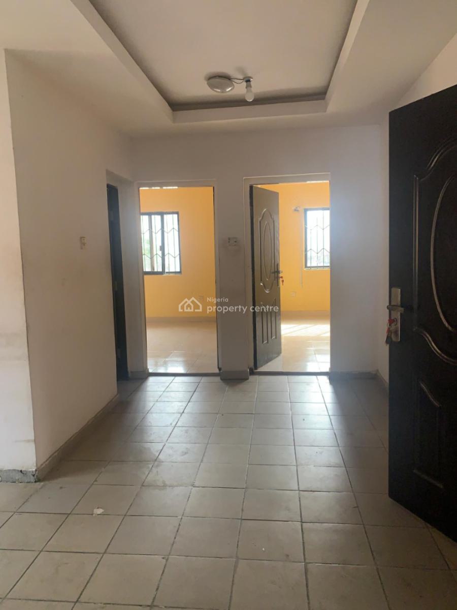 4 Bedroom Semi Detached House with a Room Bq, Mobolaji Johnson Estate Lekki, Lekki Phase 1, Lekki, Lagos, House for Rent
