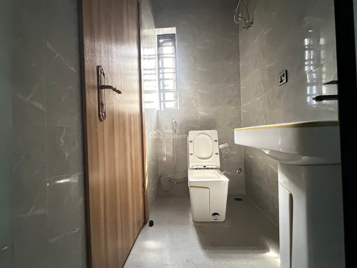 Luxury 2-bedroom Apartment, Mobile Road, Ajah, Lagos, Flat / Apartment for Rent