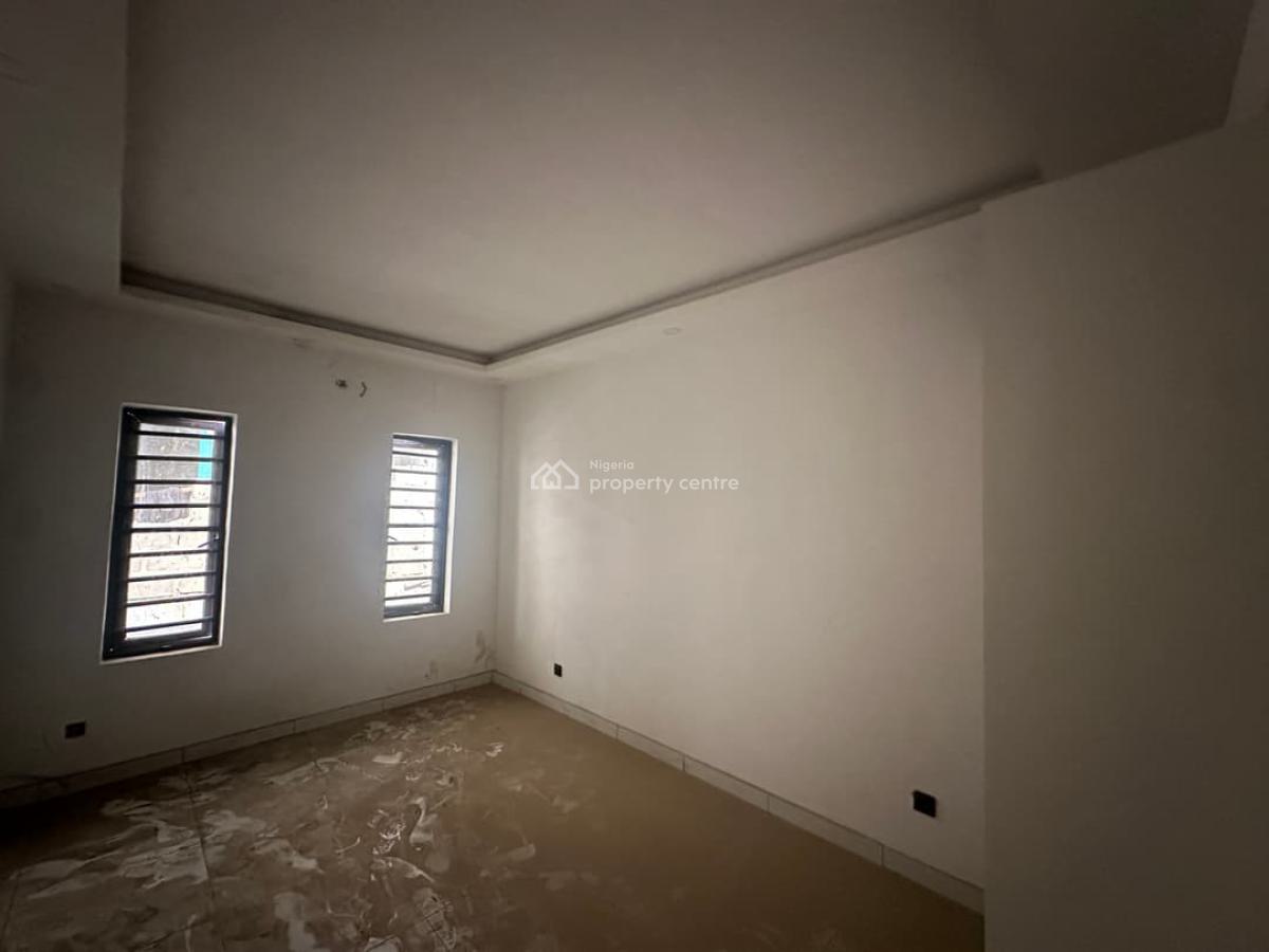 Luxury 4-bedroom Semi-detached House with Bq, Ajah, Lagos, Semi-detached Duplex for Rent